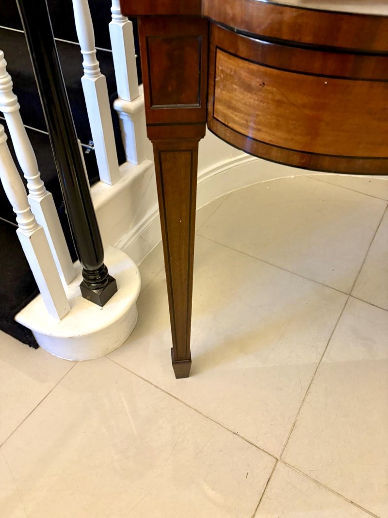 Fine Quality Antique Regency Mahogany Serving / Side Table